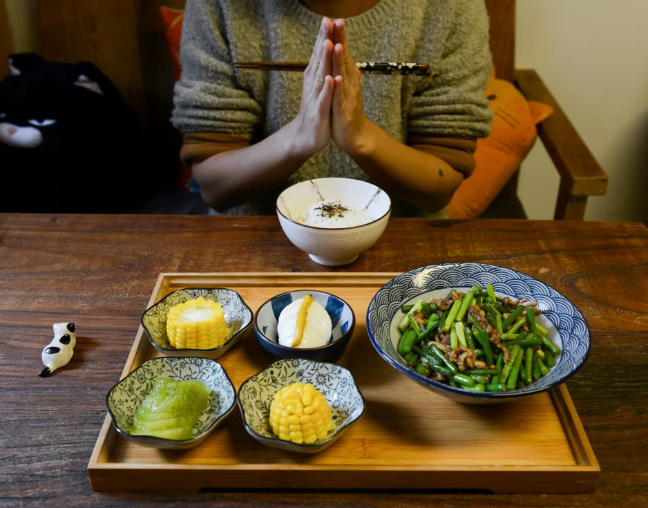 mindful eating practise gratitude