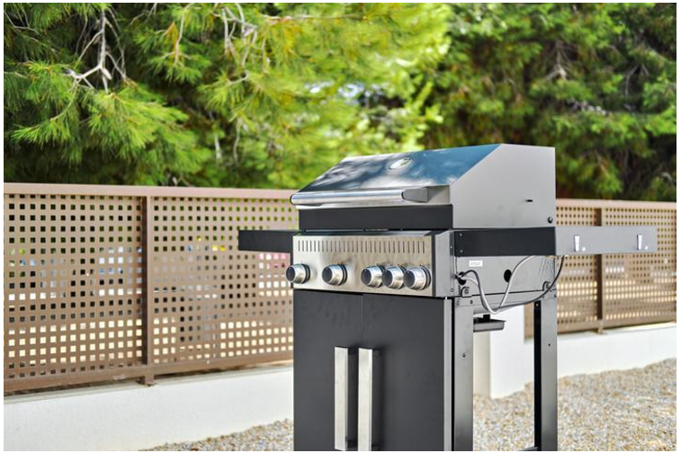 how to use a gas grill 